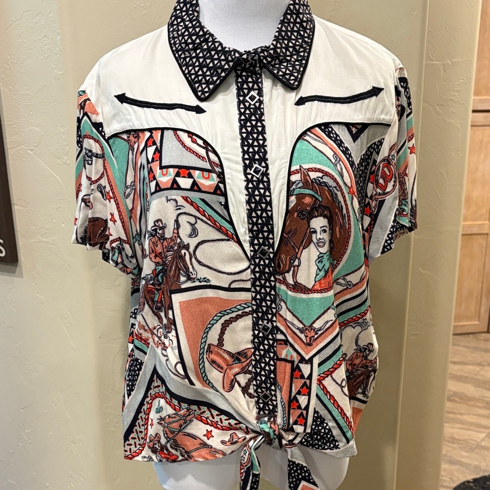 Double D Ranch Multicolor Graphic Blouse